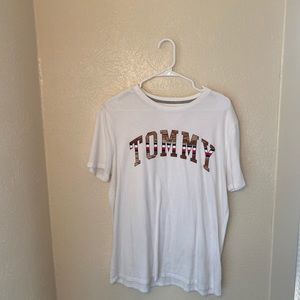 Tommy Hilfiger shirt (M)